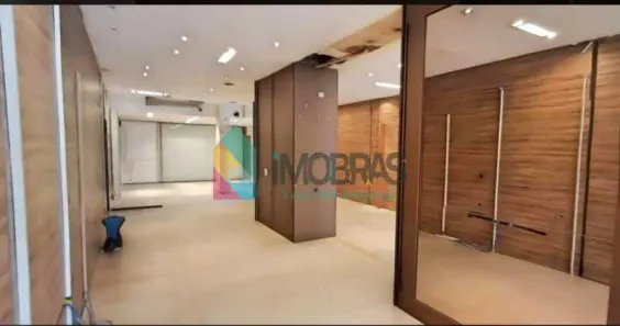 Loja / Salão / Ponto Comercial para venda ou aluguel, 189m² no Copacabana, Rio de Janeiro