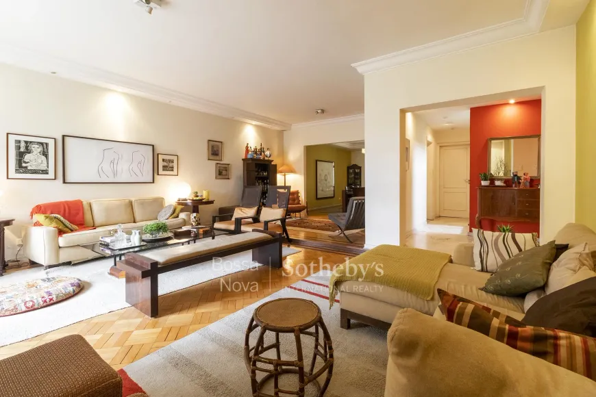 Foto do imóvel - Casa para alugar com 4 quartos, 3 a 4 banheiros, 280 m² e 3 vagas na garagem em