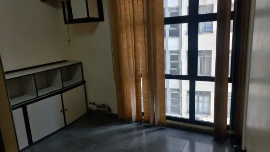 Conjunto Comercial / Sala à venda, 40m² no Centro, Niterói