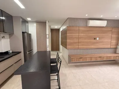 Apartamento com 2 Quartos à venda, 72m² no Gonzaga, Santos