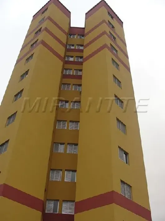 Foto do imóvel - Apartamento à venda com 3 quartos, 1 suíte, 79 m², 2 banheiros e 2 vagas na garagem em