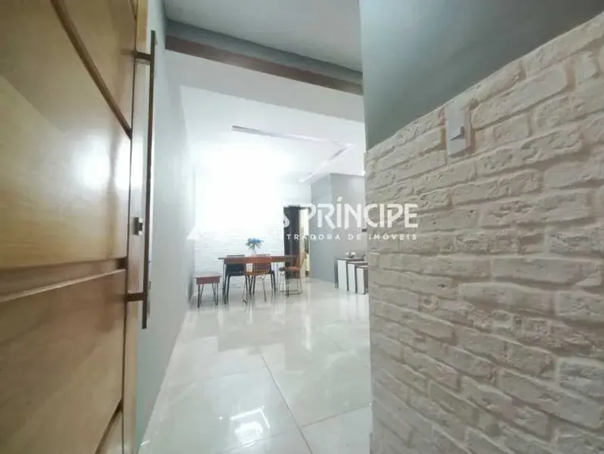 Foto do imóvel - Apartamento para alugar com 2 quartos, 2 banheiros, 1 vaga na garagem e condomínio com elevador.
