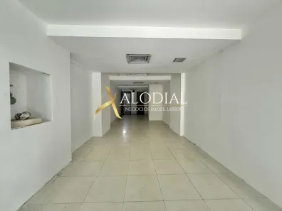 Loja / Salão / Ponto Comercial à venda, 78m² no Copacabana, Rio de Janeiro