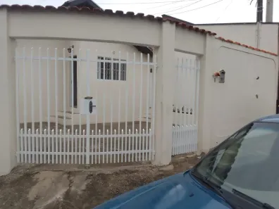 Casa com 2 Quartos à venda, 100m² no Vila dos Comerciários I, Taubaté