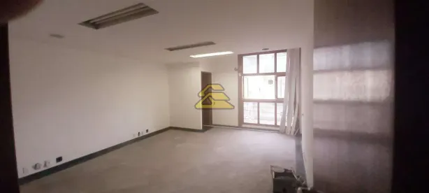 Conjunto Comercial / Sala à venda, 77m² no Centro, Rio de Janeiro
