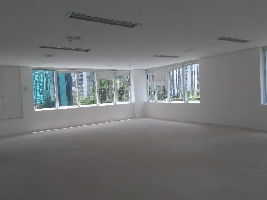 Foto do imóvel - Sala/Conjunto/Escritório para alugar com 86 m², 2 banheiros e 2 vagas na garagem próximo à.