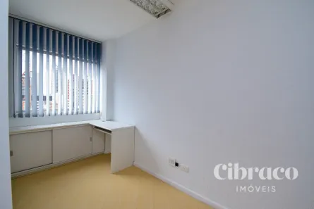 Conjunto Comercial / Sala à venda, 37m² no Centro, Curitiba