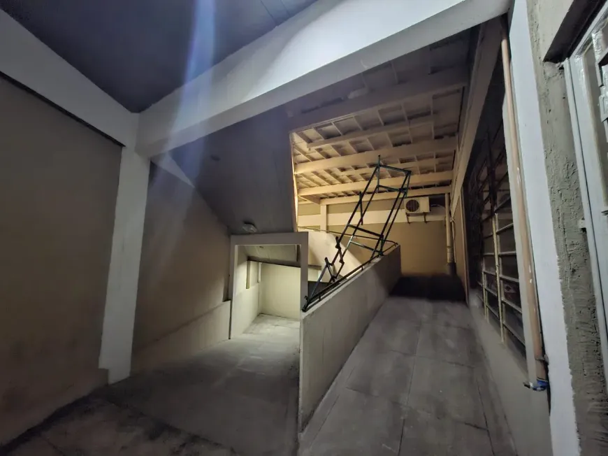 Foto do imóvel - Prédio Inteiro para venda ou aluguel, 3000m²