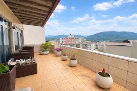Apartamento com 4 Quartos à venda, 220m² no Centro, Petrópolis