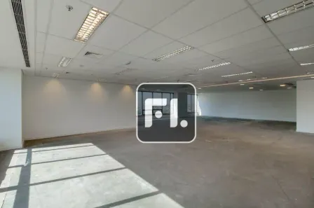 Conjunto Comercial / Sala para venda ou aluguel, 880m² no Alphaville Centro Industrial e Empresarial/Alphaville., Barueri