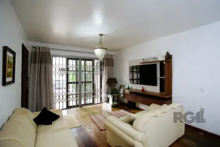 Casa com 3 Quartos à venda, 230m² no Jardim Botânico, Porto Alegre