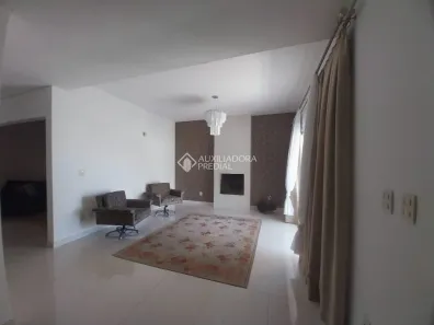 Casa com 4 Quartos para alugar, 350m² no Trindade, Florianópolis