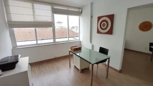 Conjunto Comercial / Sala à venda, 46m² no Centro, Santos