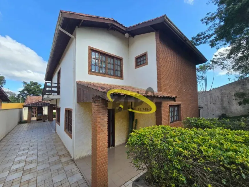 Foto do imóvel - Casa de condomínio para alugar com 350 m², 3 quartos, 3 banheiros, 9 vagas