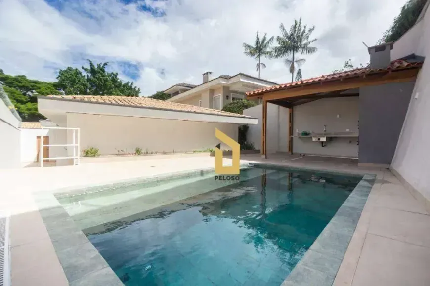 Foto do imóvel - Casa para alugar com 420 m², 4 quartos, 6 banheiros, 6 vagas