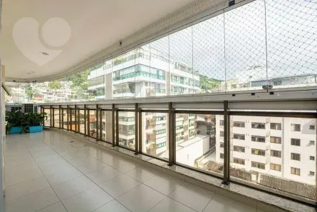 Apartamento com 4 Quartos à venda, 156m² no Charitas, Niterói
