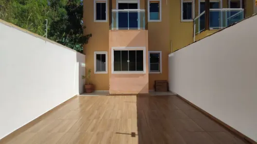 Casa com 2 Quartos à venda, 200m² no Lagoa, Macaé