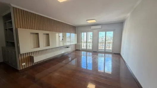 Apartamento com 4 Quartos para alugar, 255m² no Centro, Uberaba