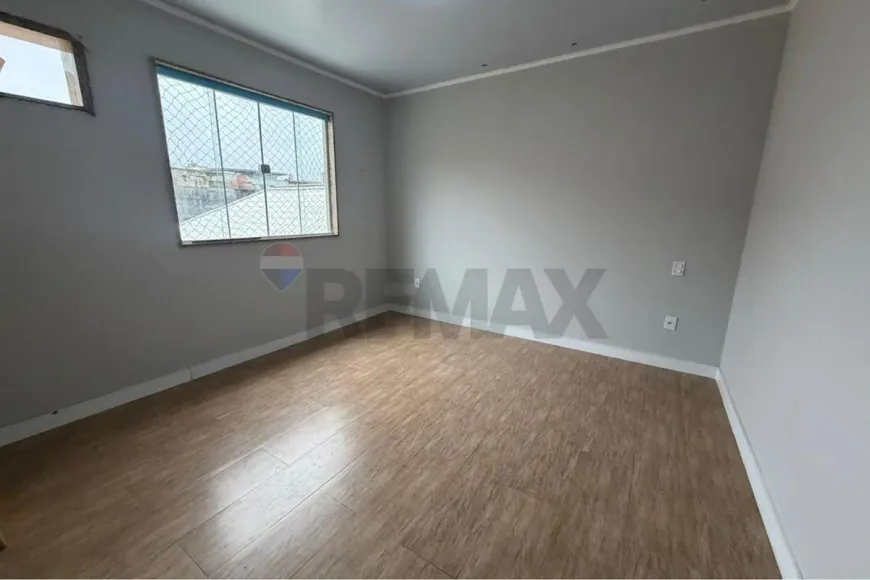 Foto do imóvel - Casa para alugar com 2 quartos, 2 banheiros, 74 m² e cozinha com armários em