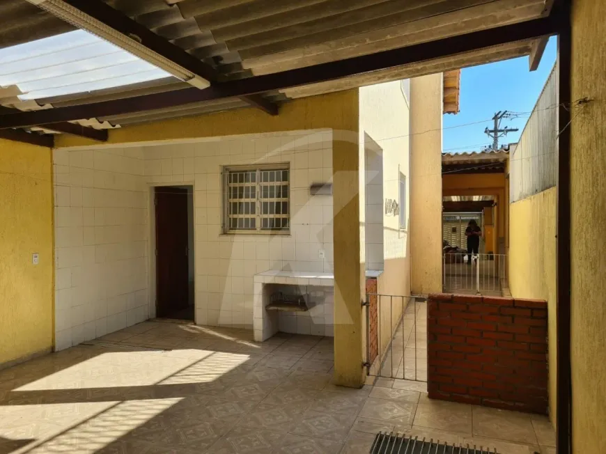 Foto do imóvel - Casa para alugar com 150 m², 3 quartos, 1 banheiro, 2 vagas
