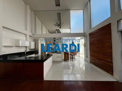 Sobrado com 3 Quartos à venda, 350m² no Jardim Paulista, São Paulo