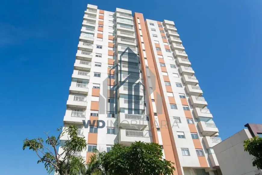 Foto do imóvel - Apartamento mobiliado com 3 quartos, 1 suíte, 2 banheiros, 100 m² e 2 vagas para alugar em