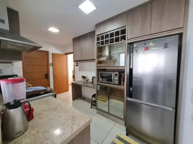 Apartamento com 3 Quartos à venda, 124m² no Quilombo, Cuiabá