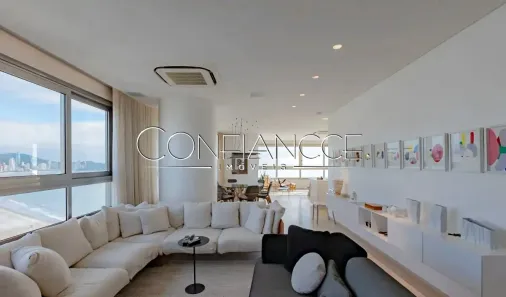 Apartamento com 4 Quartos à venda, 250m² no Centro, Balneário Camboriú