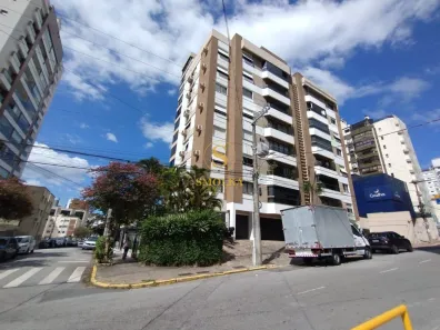 Apartamento com 3 Quartos à venda, 220m² no Centro, Florianópolis