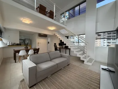 Loft com 1 Quarto à venda, 85m² no Centro, Florianópolis