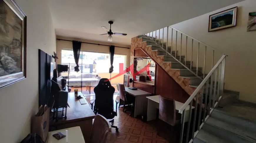 Foto do imóvel - Casa para comprar com 285 m², 3 quartos, 5 banheiros, 5 vagas