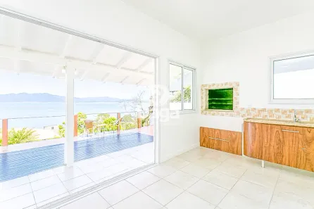 Casa com 3 Quartos à venda, 100m² no Centro, Florianópolis
