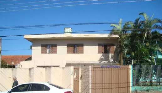 Casa com 4 Quartos à venda, 294m² no Bancários, Londrina