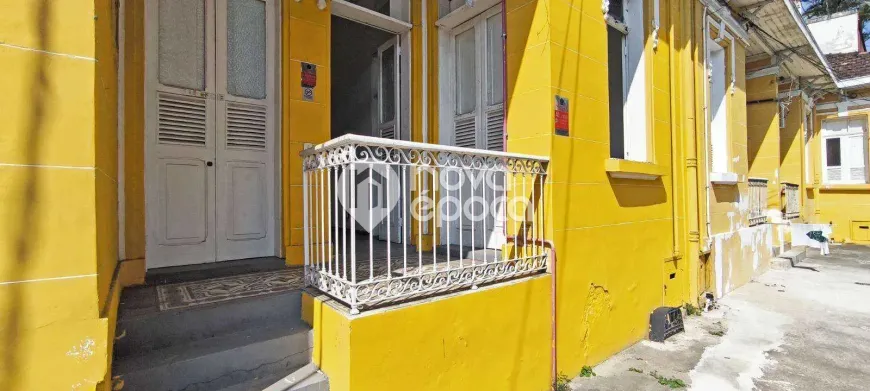 Foto do imóvel - Casa de Vila à venda com 1 quarto, 2 banheiros e 50 m² em