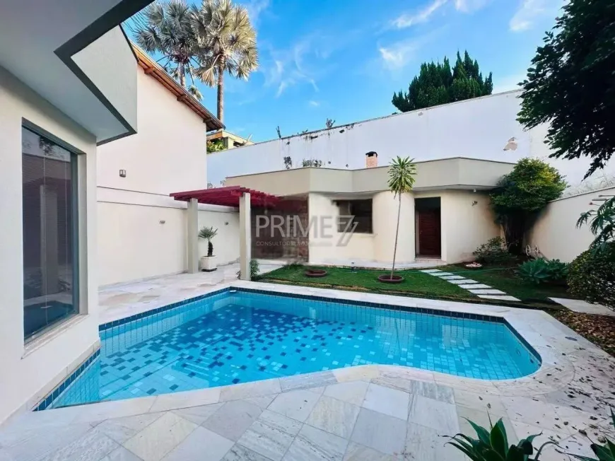 Foto do imóvel - Casa de condomínio para alugar com 242 m², 3 quartos, 5 banheiros, 2 vagas