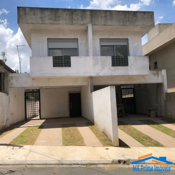 Foto do imóvel - Casa de condomínio para alugar com 3 quartos, 1 suíte, 206 m², 5 banheiros e 4 vagas em