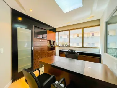 Casa Comercial com 3 Quartos à venda, 103m² no Centro, Curitiba