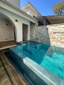 Casa com 5 Quartos para alugar, 230m² no Boqueirão, Santos