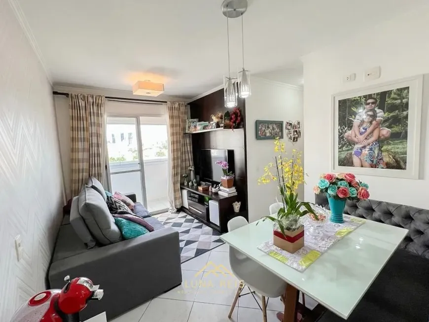 Foto do imóvel - Apartamento à venda com 2 quartos, 1 banheiro, 1 vaga na garagem, área de 50 m², varanda e.