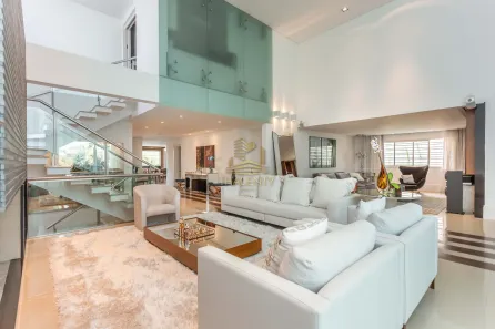 Casa de Condomínio com 5 Quartos à venda, 476m² no Campo Comprido, Curitiba