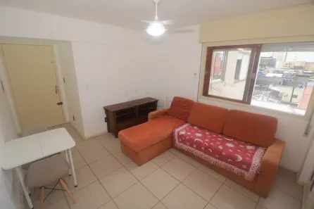 Kitnet com 1 Quarto para alugar, 37m² no Centro, Pelotas