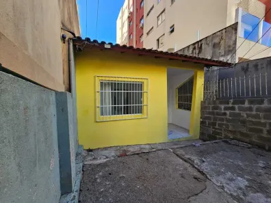 Casa com 2 Quartos para alugar, 80m² no Centro, Florianópolis