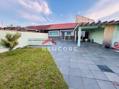 Casa com 2 Quartos à venda, 70m² no Centro, Peruíbe