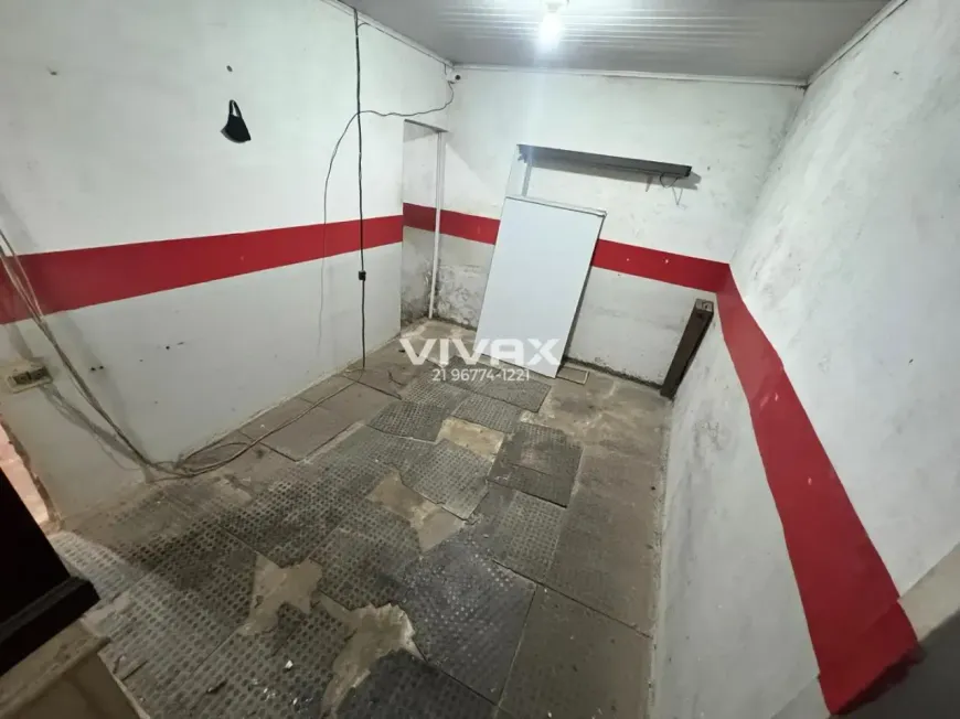 Foto do imóvel - Ponto comercial/Loja/Box à venda com 1 banheiro, 6 vagas na garagem e 80 m² em