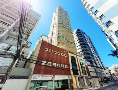 Apartamento com 3 Quartos à venda, 120m² no Centro, Balneário Camboriú