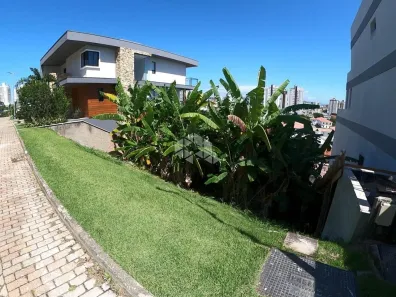 Terreno / Lote / Condomínio à venda, 355m² no Estreito, Florianópolis