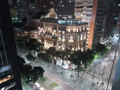 Kitnet à venda, 60m² no Centro, Rio de Janeiro