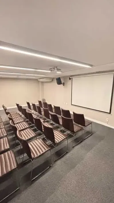Foto do imóvel - Sala/Conjunto/Escritório à venda com 25 m², 1 banheiro e 1 vaga na garagem em