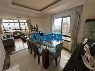 Apartamento com 4 Quartos à venda, 196m² no Vila Gilda, Santo André