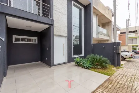 Casa com 2 Quartos para venda ou aluguel, 100m² no Pinheirinho, Curitiba